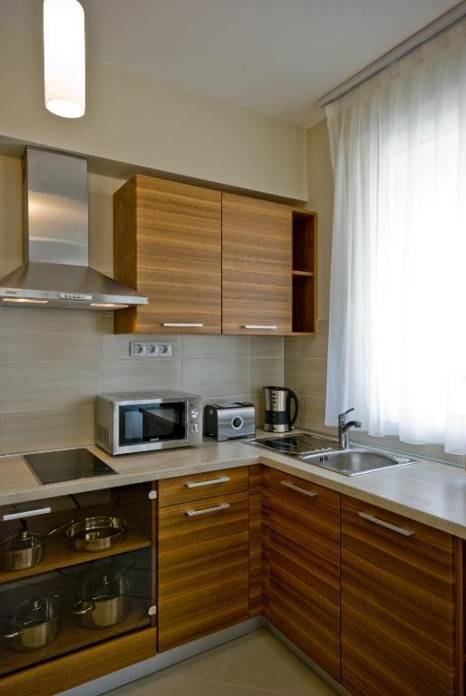 Corvin Lux Aparthotel Budapest Bagian luar foto
