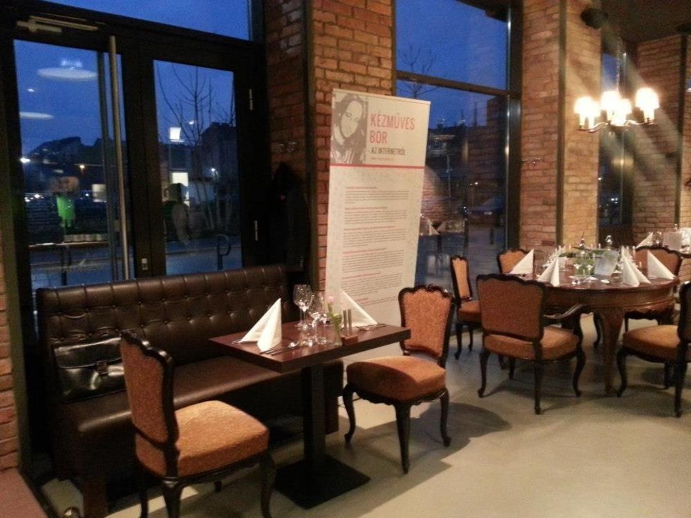 Corvin Lux Aparthotel Budapest Bagian luar foto