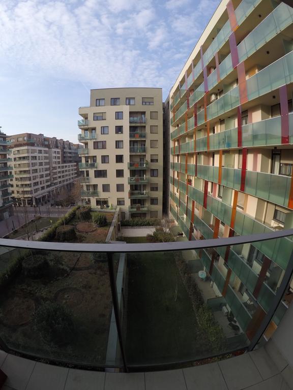 Corvin Lux Aparthotel Budapest Bagian luar foto